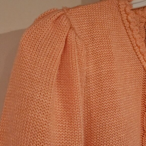 Vintage peach knit sweater - Picture 3 of 8